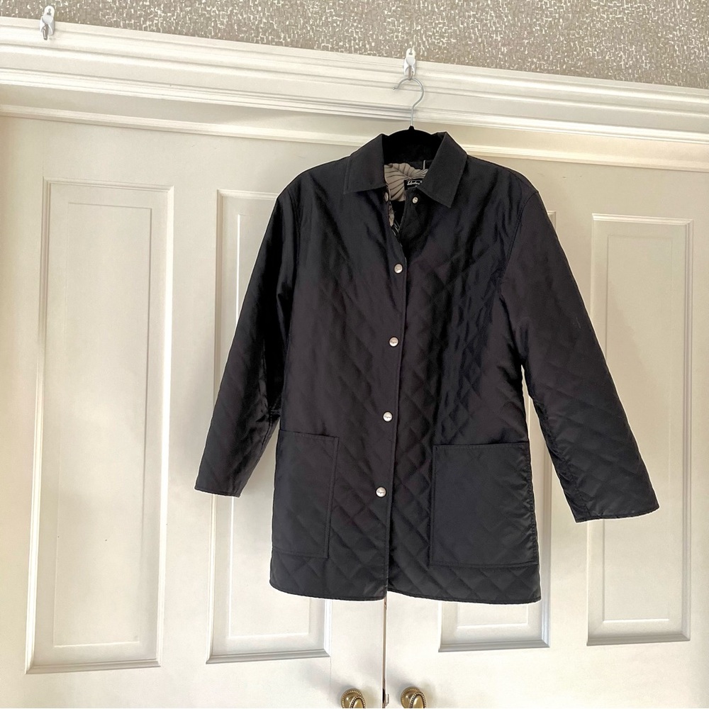 Ferragamo black quilted jacket S - Picture 12 of 16